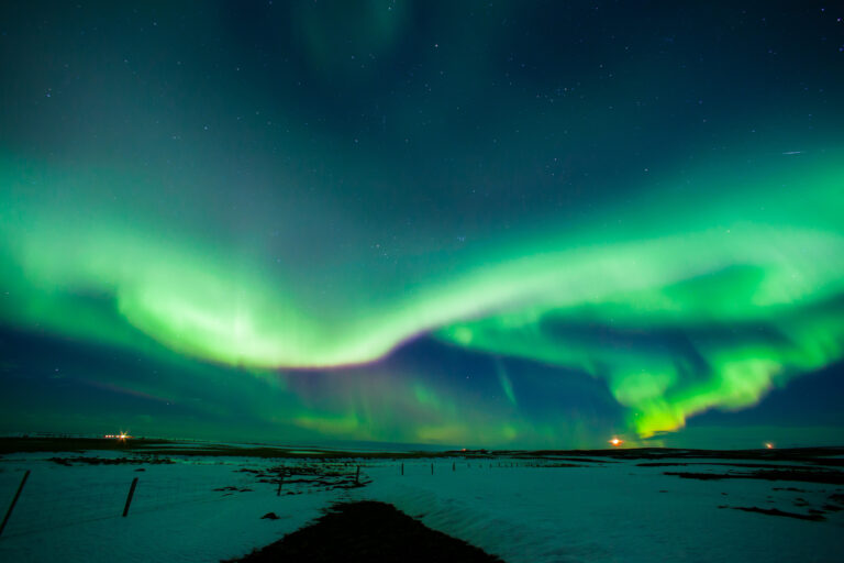 Northern,Lights,Dancing,With,Stars,In,Iceland