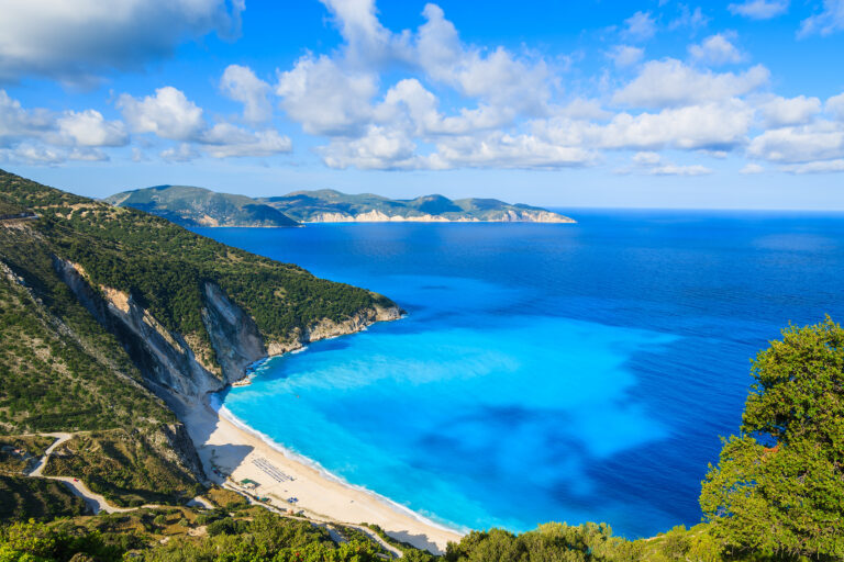 View,Of,Beautiful,Myrtos,Bay,And,Idyllic,Beach,On,Kefalonia